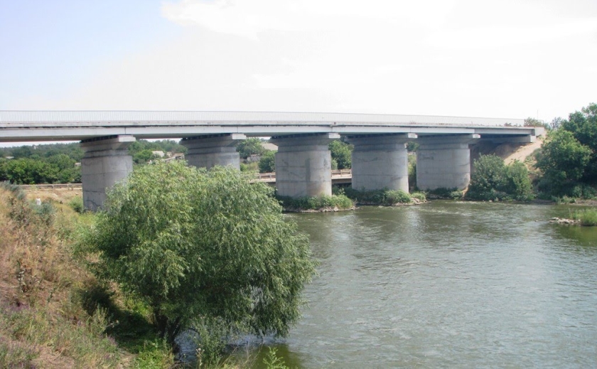 На криворожском направлении российские военные заминировали мост