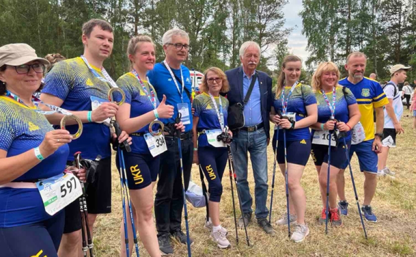 Прошагали 5 км: Криворожанки завоевали «золото» и «бронзу» на Чемпионате мира по скандинавской ходьбе в Польше