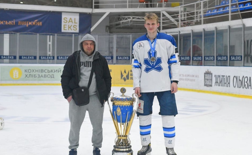Криворізькі хокеїсти стали чемпіонами України з хокею з шайбою