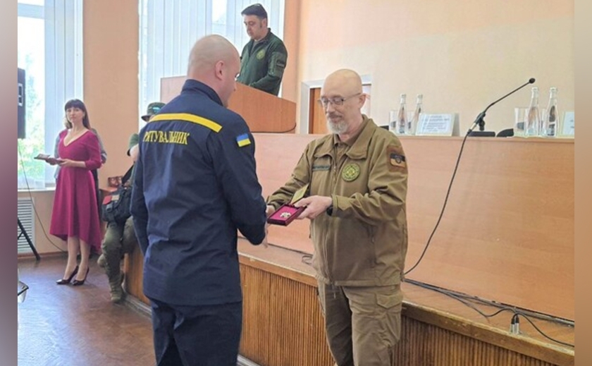 Міністр оборони Резніков відвідав Дніпропетровщину: що відомо