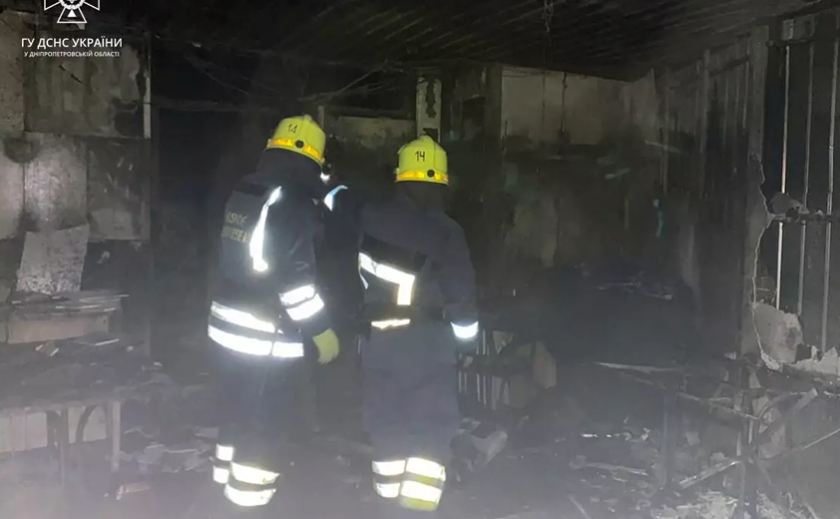 На пожежі у Кривому Розі постраждав охоронець ресторану