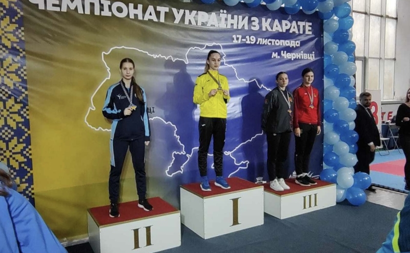 Каратистки з Кривого Рогу вибороли призові місця на Чемпіонаті України