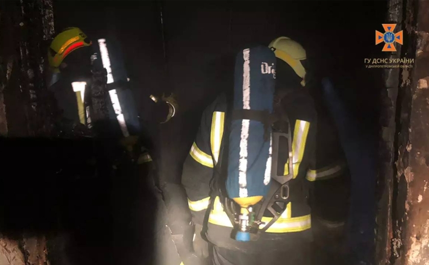 На пожежі у Кривому Розі постраждала жінка та 3 дітей: подробиці