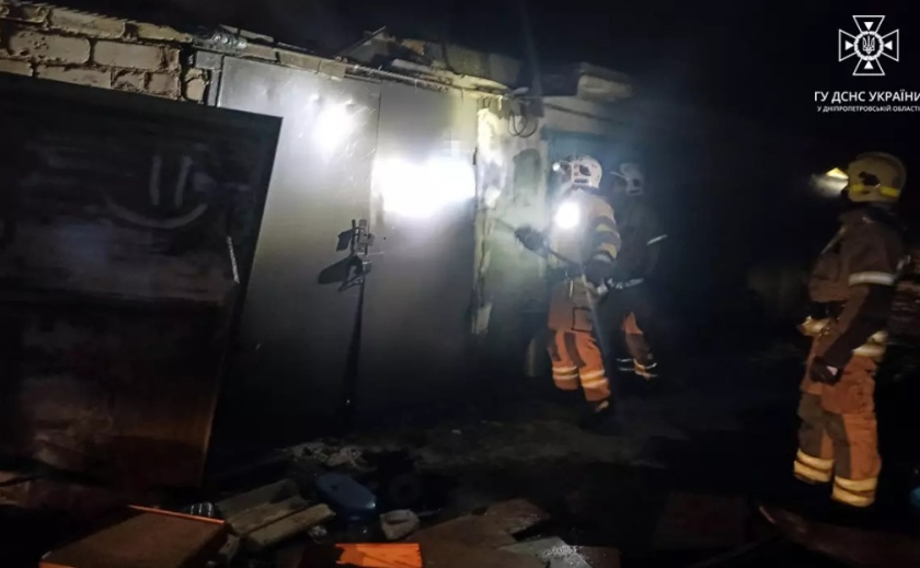 У Кривому Розі внаслідок пожежі в гаражі постраждав чоловік
