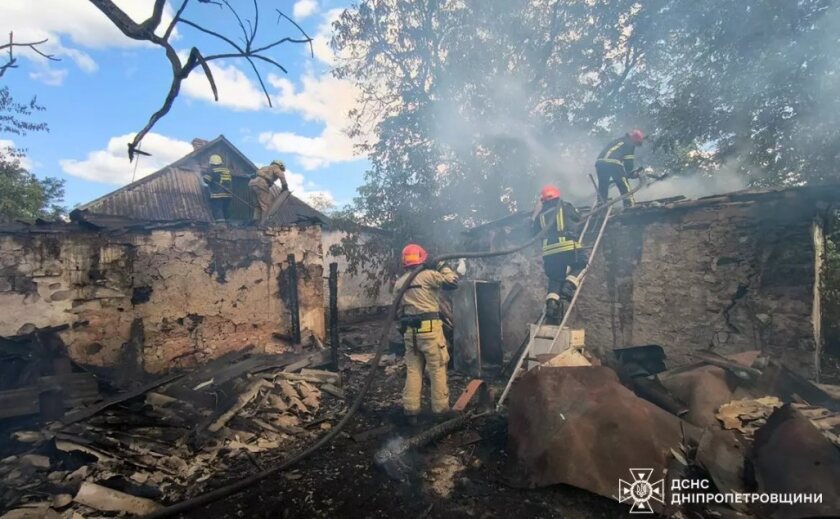У Кривому Розі під час пожежі на приватній території чоловік отримав травми