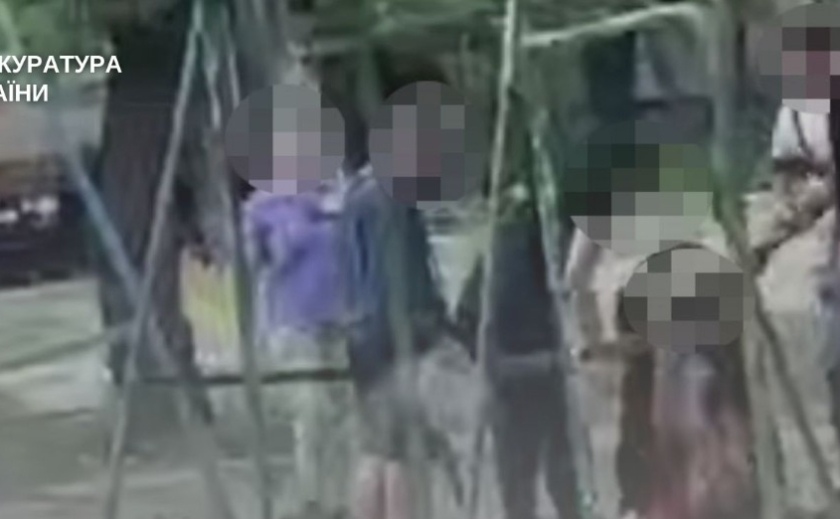 Поліція розслідує обставини побиття дівчинки у Кривому Розі