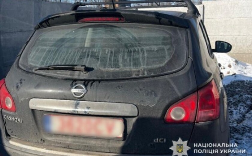 Наживалися на продажах гуманітарних автомобілів, ввезених для потреб ЗСУ: у Кривому Розі поліцейські затримали фігурантів