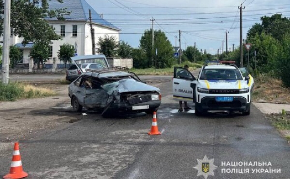 У Кривому Розі п’яний водій спричинив ДТП: постраждали двоє людей
